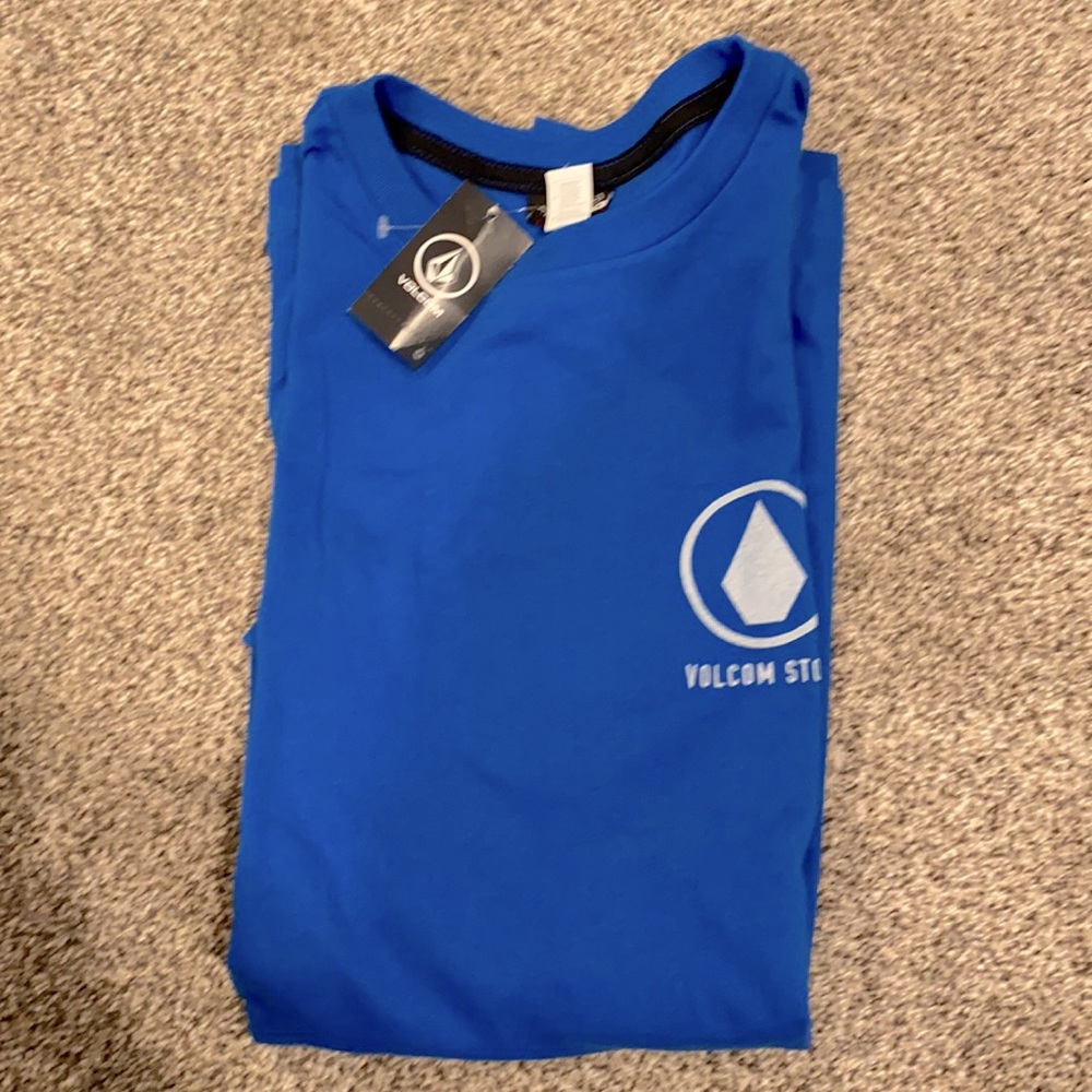 Volcom New mens/teen  shirt shirt sleeve